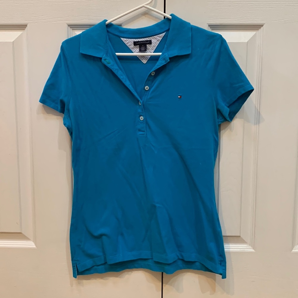 Tommy Hilfiger turquoise polo shirt. Women’s size medium. Great condition